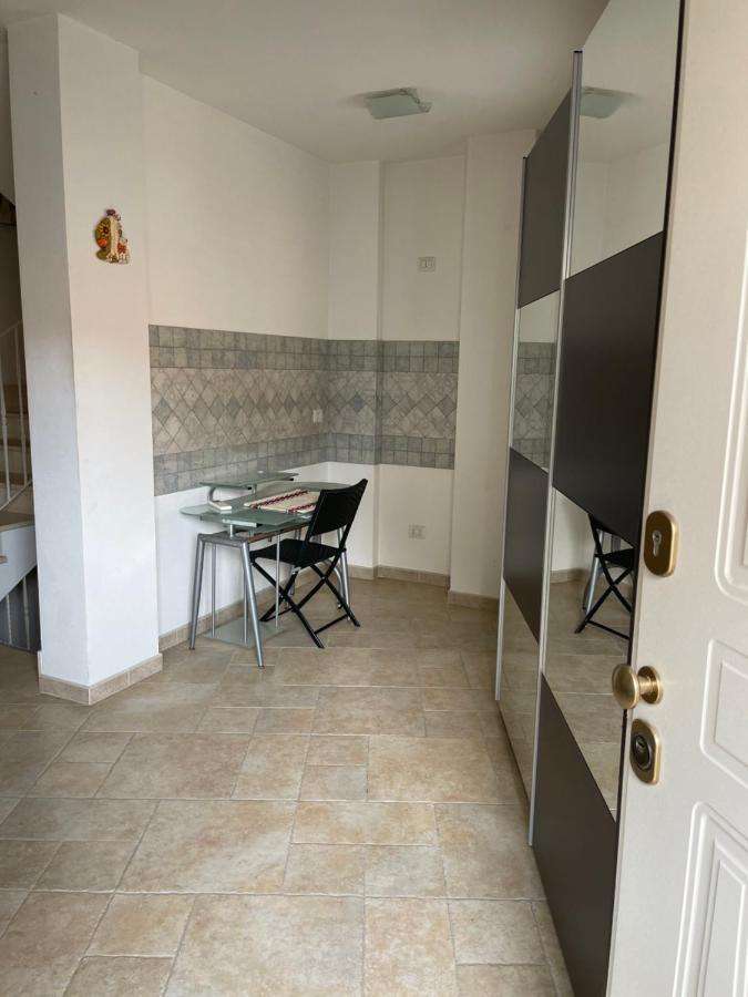 Hotel Rena Bianca House Porto Torres Exterior foto