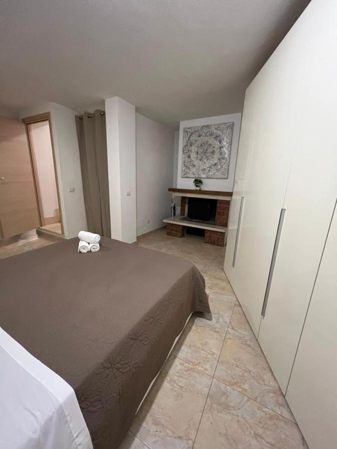 Hotel Rena Bianca House Porto Torres Exterior foto